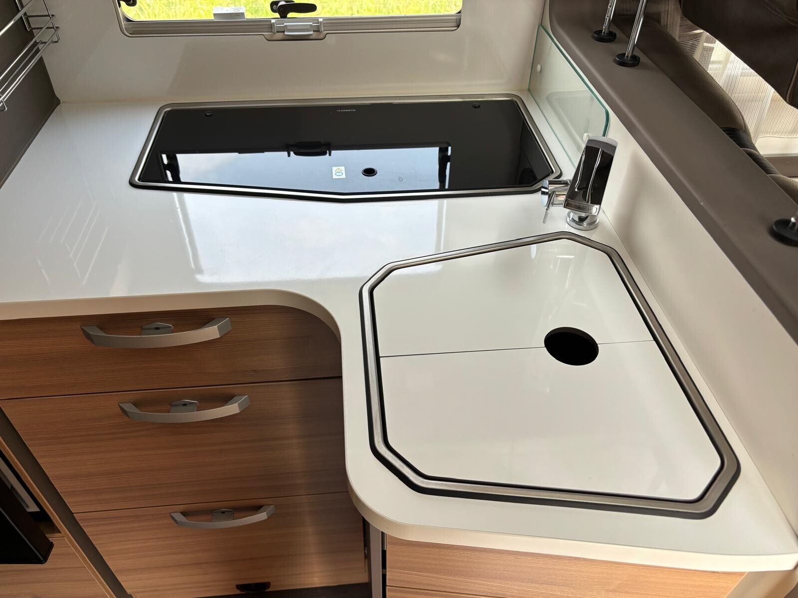 Adria CORAL XL 670 SP PLUS camper