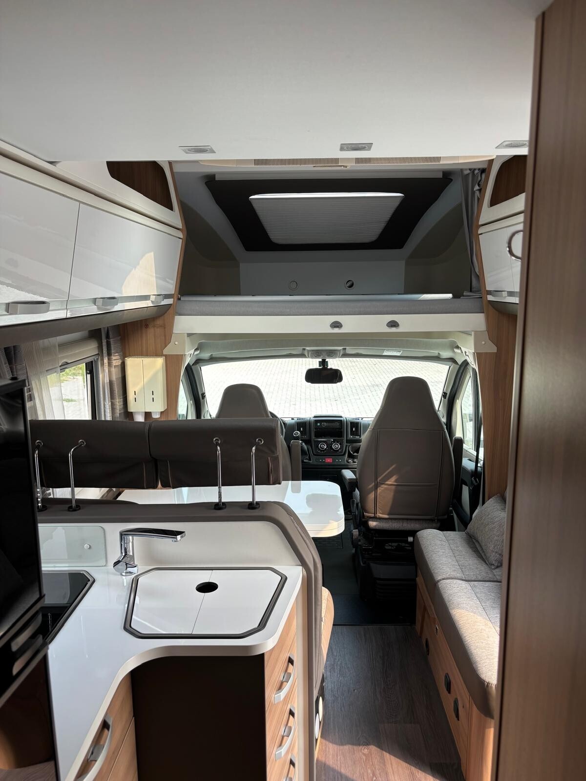 Adria CORAL XL 670 SP PLUS camper