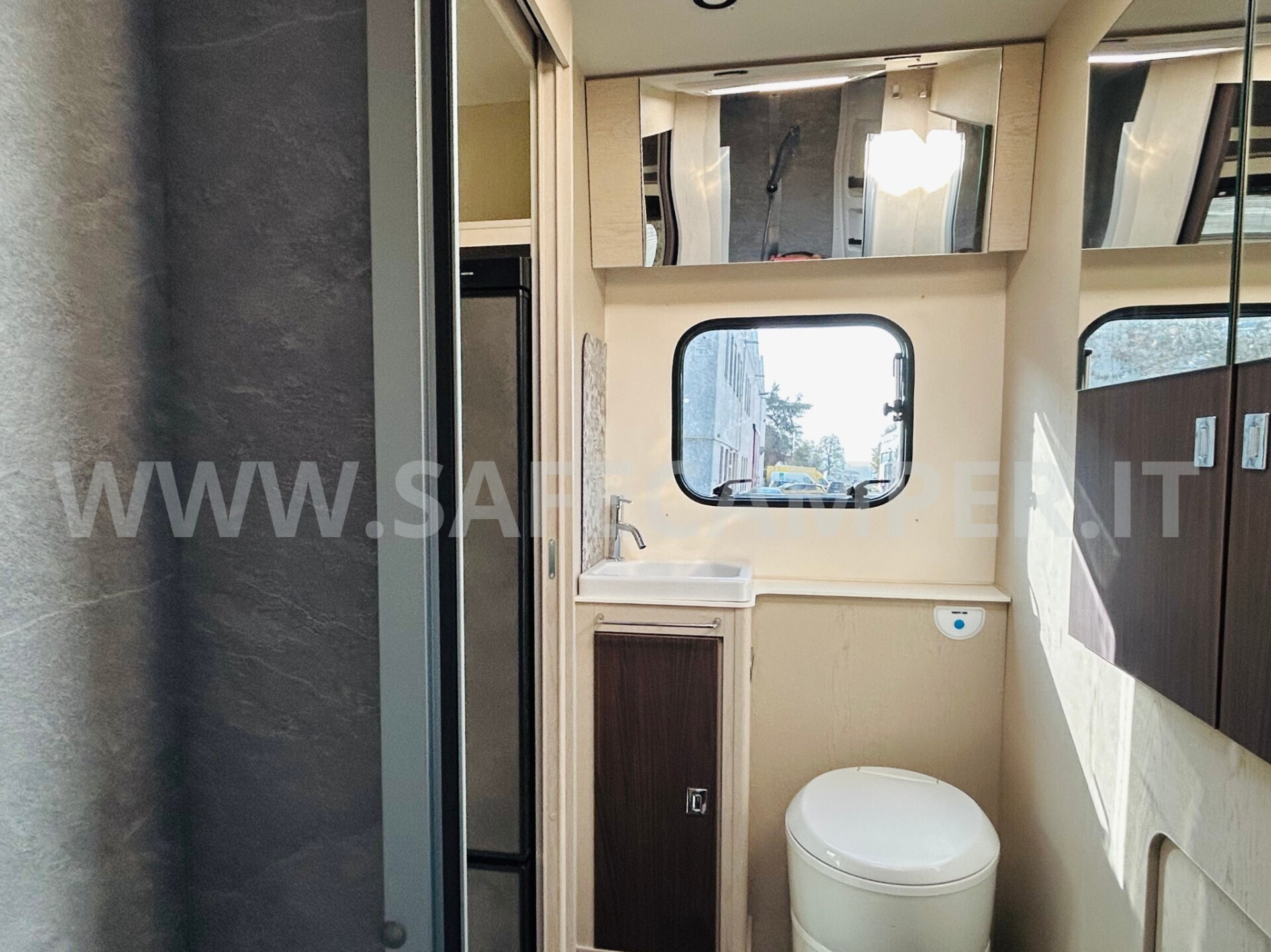 Semintegrale per la coppia Rimor Seal 67