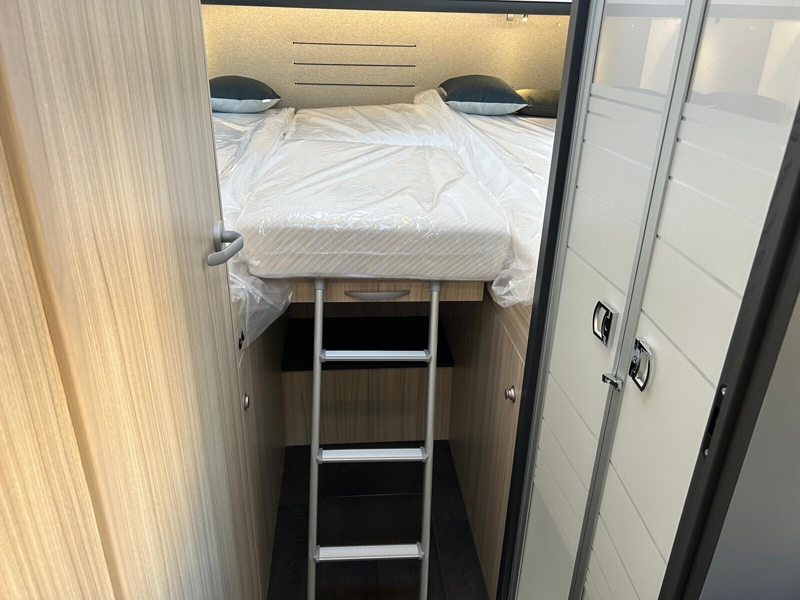 SUNLIVING S 75 SL-SEMINTEG. LETT.GEMELLI BASCUL