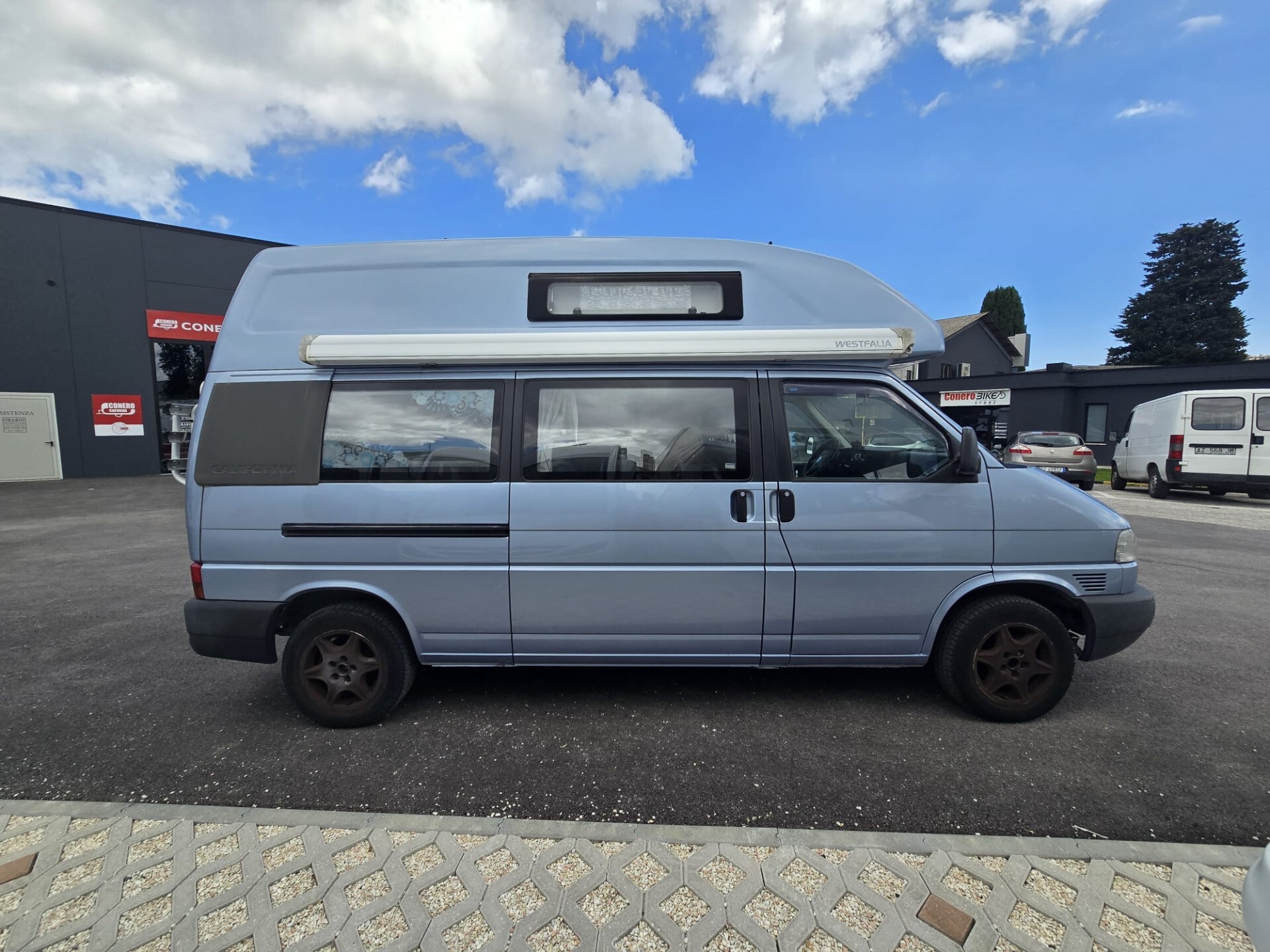 Westfalia VOLKSVAGEN California EXCLUSIVE T4