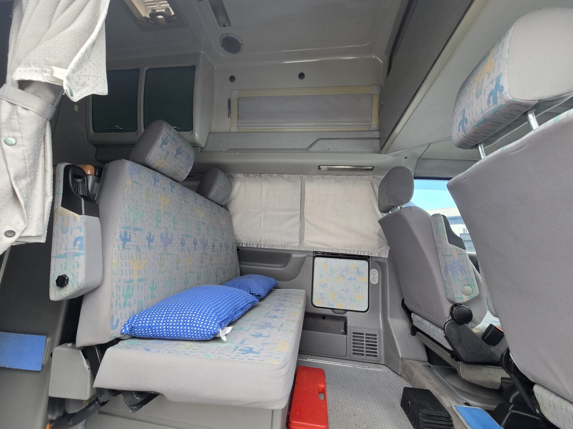 Westfalia VOLKSVAGEN California EXCLUSIVE T4