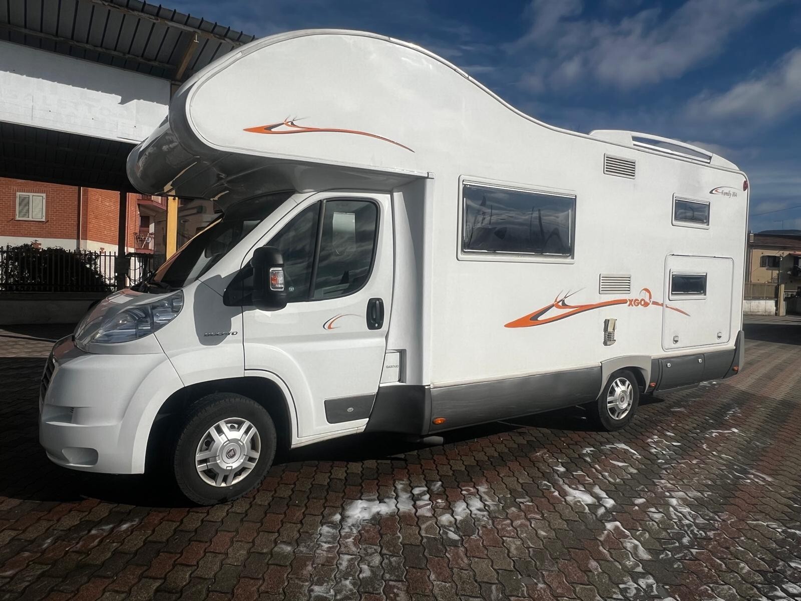 RIMOR X-GO FAMILY 104 DOPPIO CLIMA CON PORTAMOTO