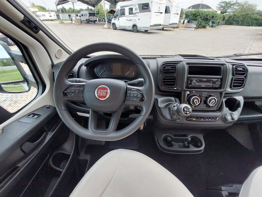 Elnagh T-Loft 530