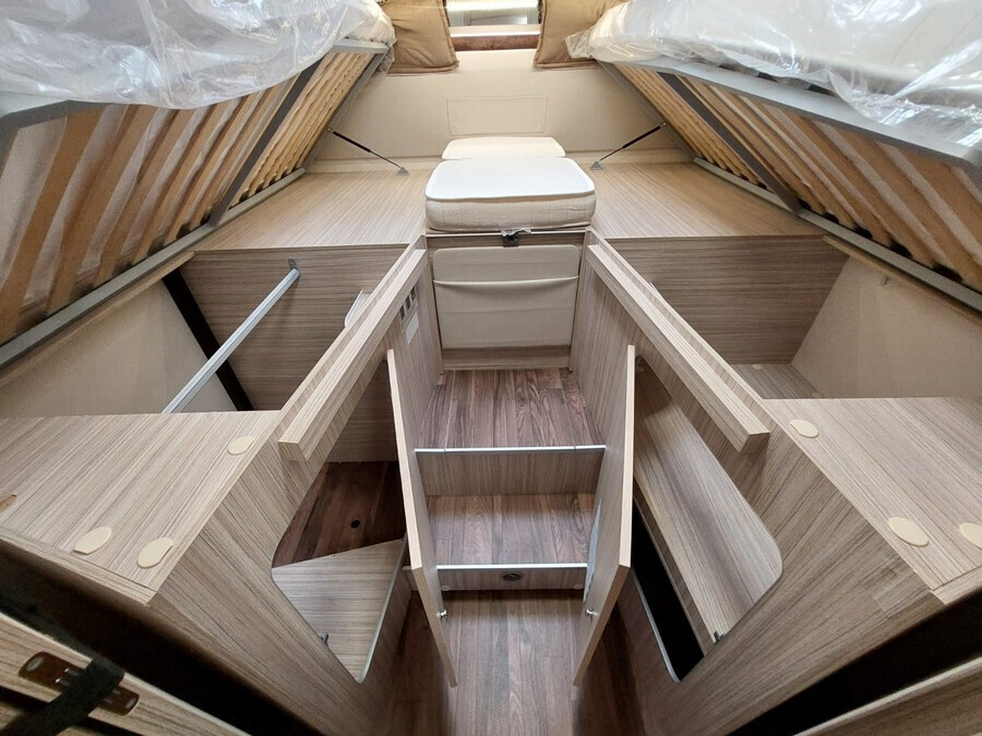 Elnagh T-Loft 530