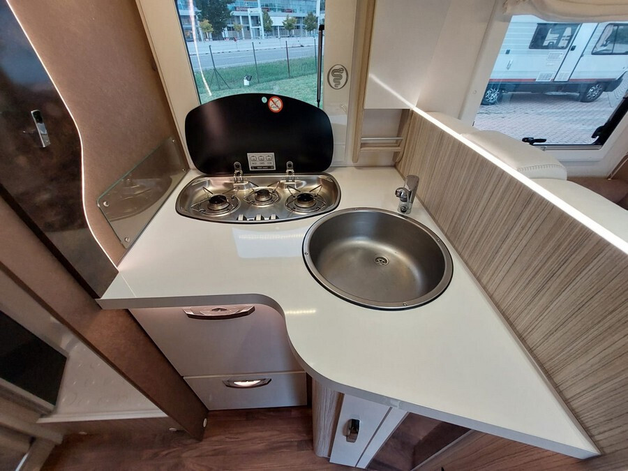 Elnagh T-Loft 530