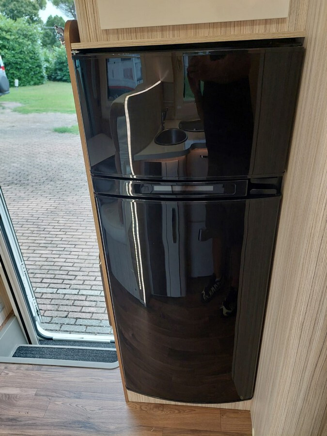 Elnagh T-Loft 530