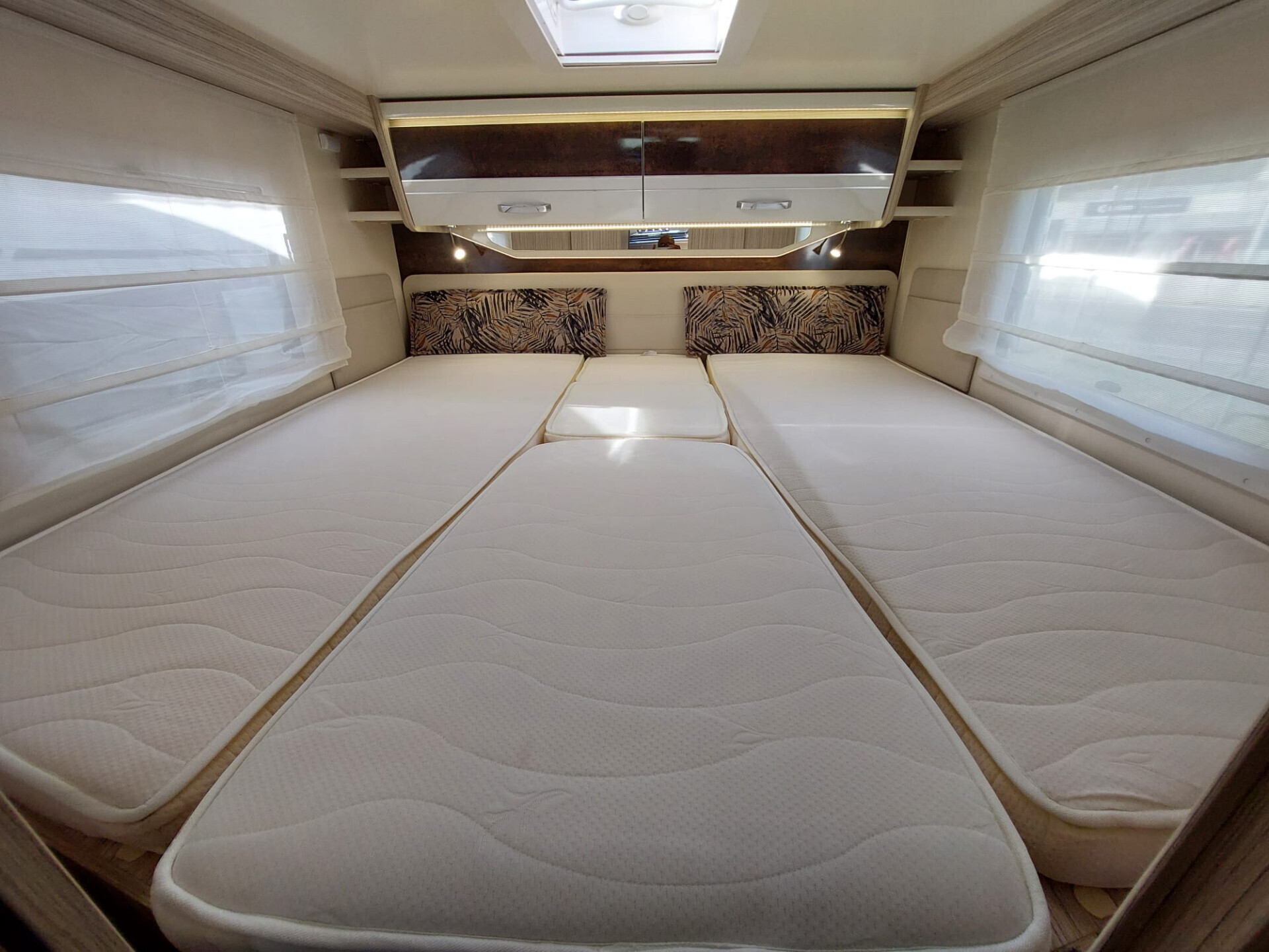 Elnagh T-Loft 530