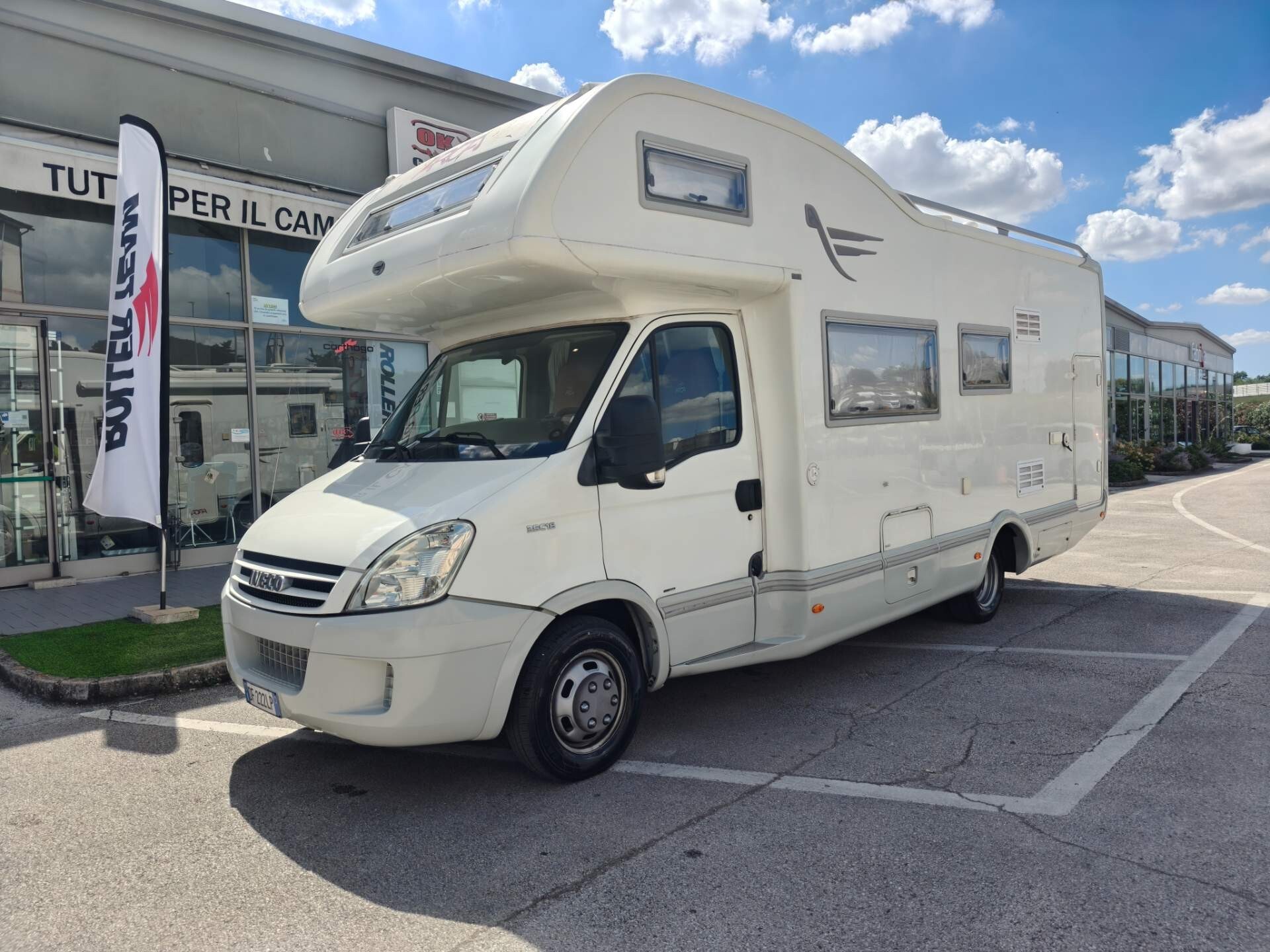 Mansardato - Arca M 720 GLT - 6 posti letto - Port