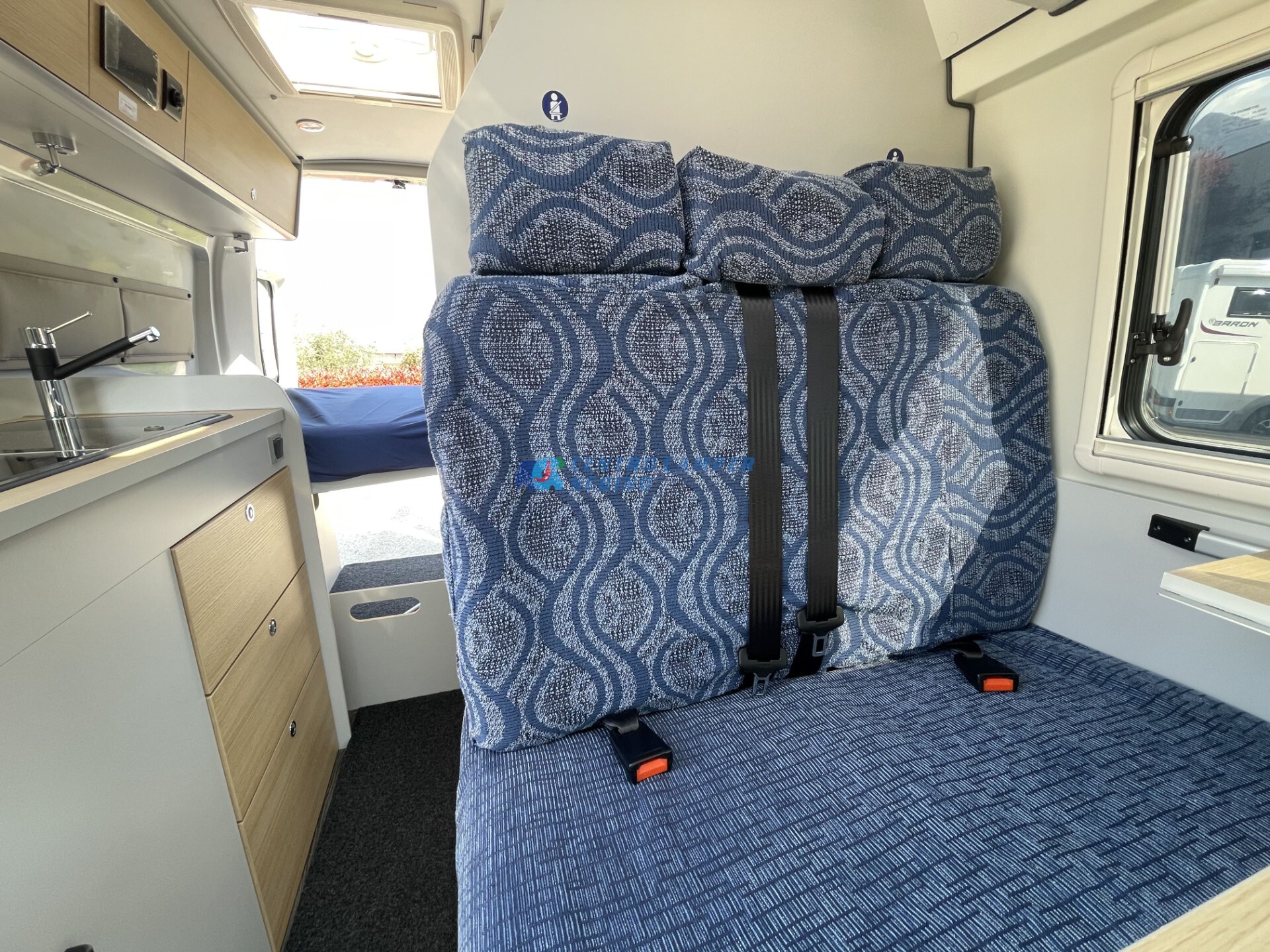 Font Vendôme Master Van XS camper van 5,50 mt 3 po