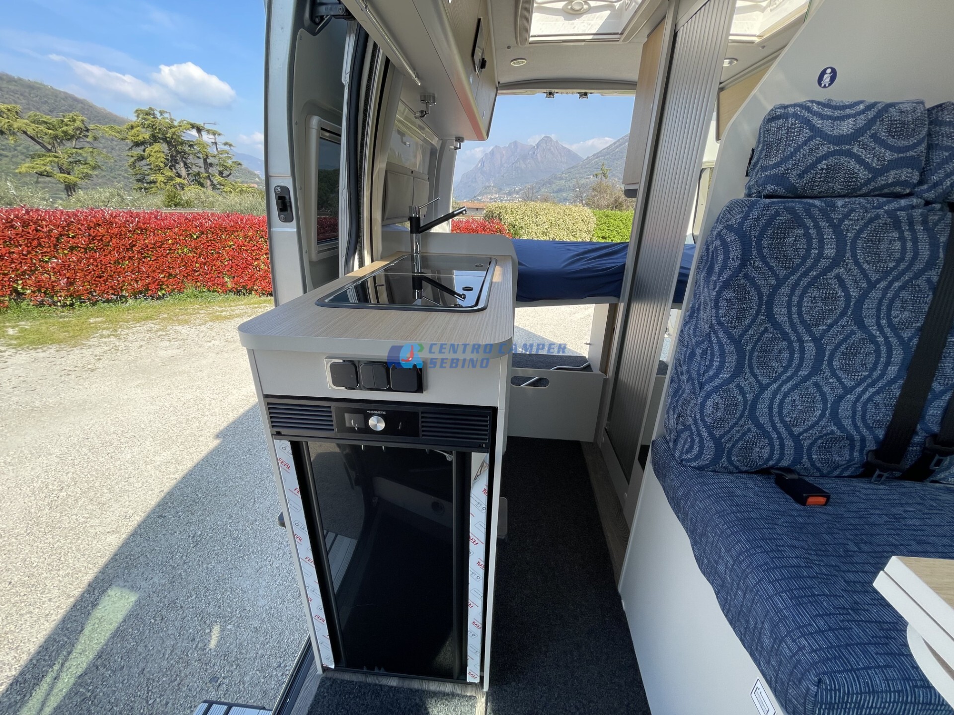 Font Vendôme Master Van XS camper van 5,50 mt 3 po