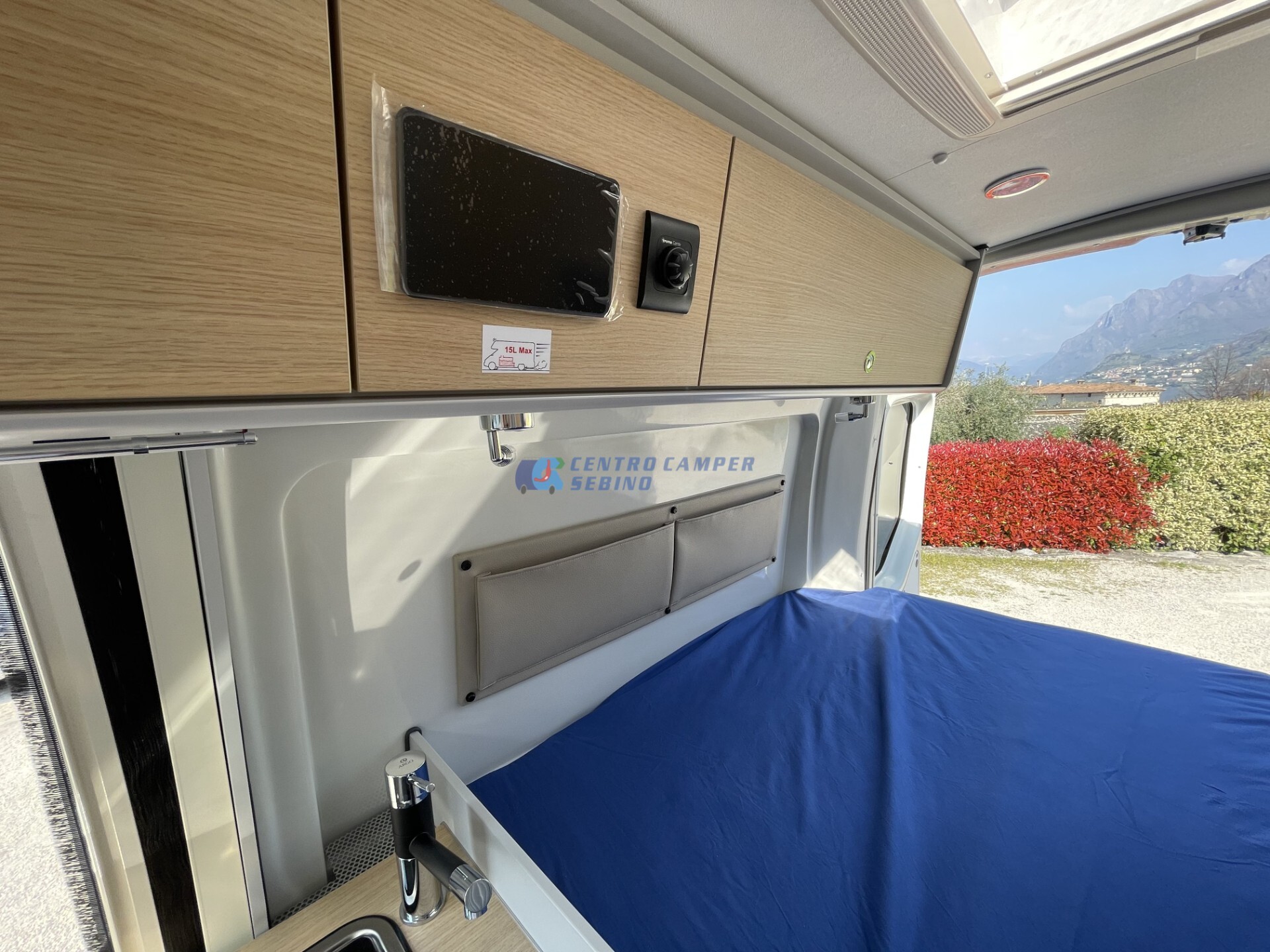 Font Vendôme Master Van XS camper van 5,50 mt 3 po