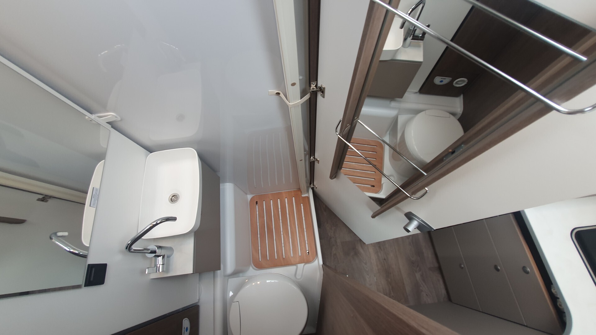 Carado T338 edition 24 Automatico