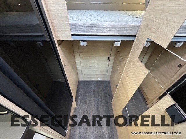 CHAUSSON TITANIUM 644 AUTOMATICO MY '21 699 CM 5 P