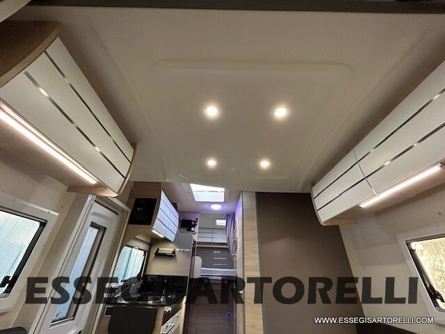 CHAUSSON TITANIUM 644 AUTOMATICO MY '21 699 CM 5 P