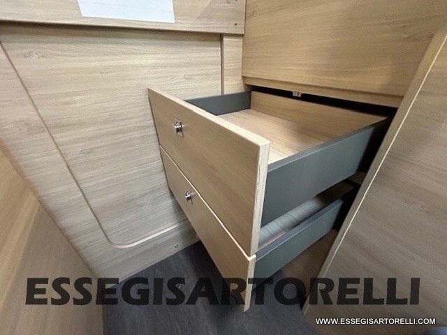 CHAUSSON TITANIUM 644 AUTOMATICO MY '21 699 CM 5 P