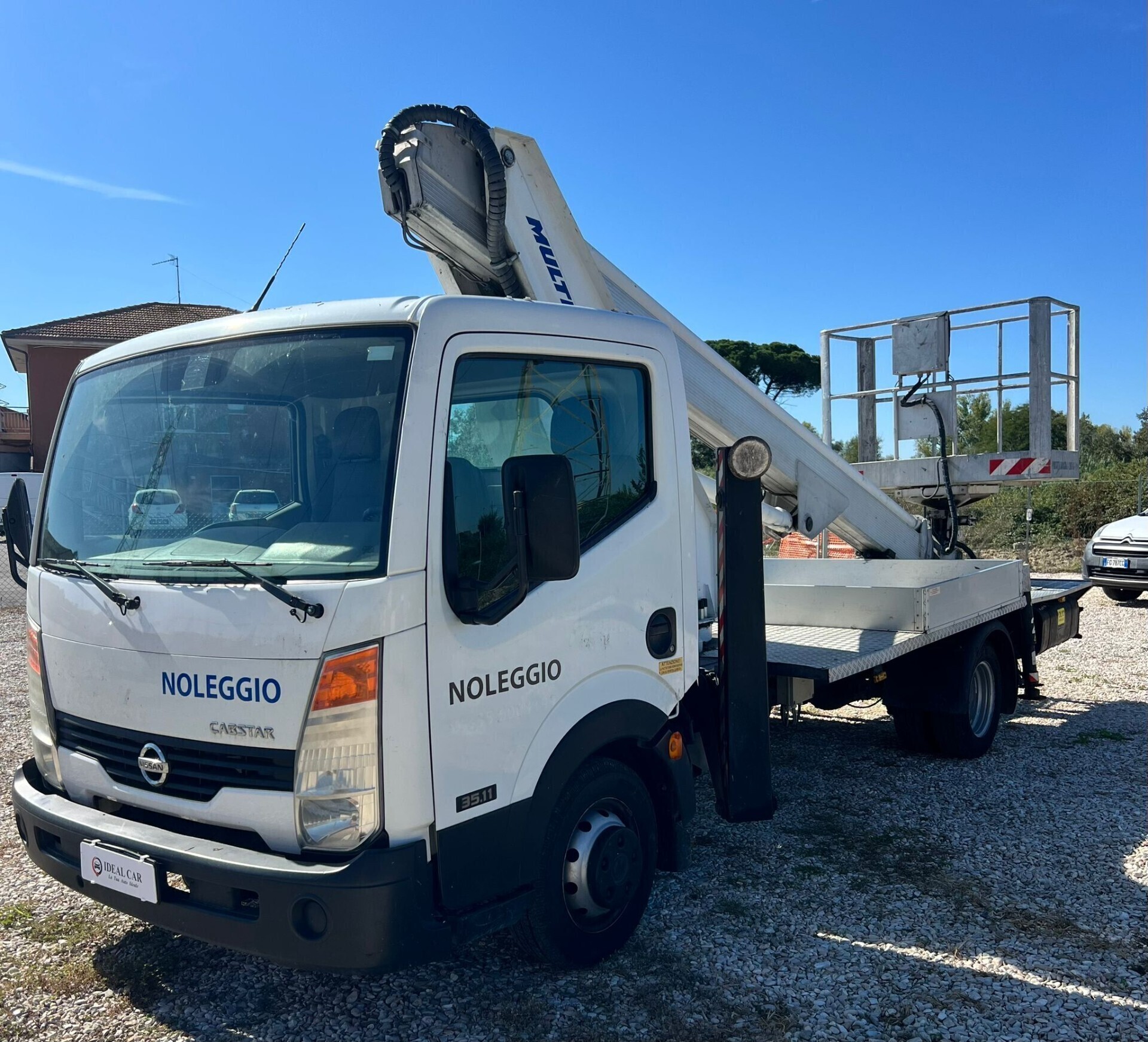 Nissan Cabstar 18 mt