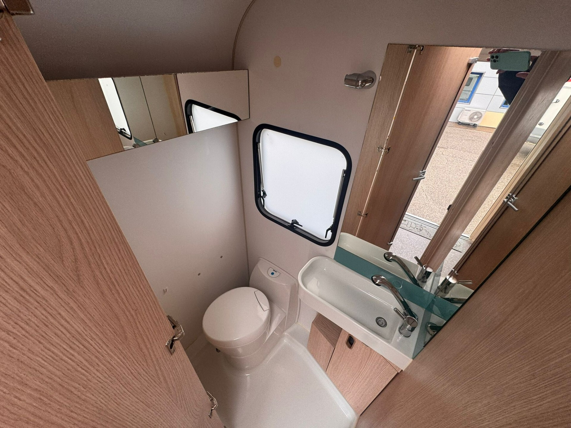 Adria Aviva 442 Ph