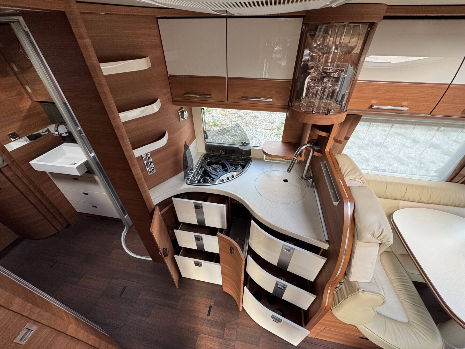 MOTORHOME Carthago C LINE I 5.9 XL LE CON LETTI GE