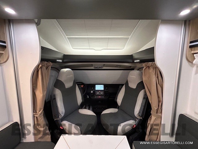 CHAUSSON 724 BASCULANTE AZIENDALE 04/2025 KM 14.40