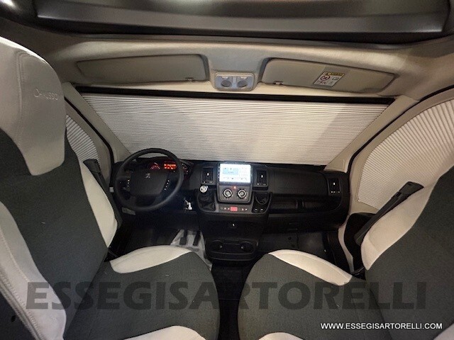 CHAUSSON 724 BASCULANTE AZIENDALE 04/2025 KM 14.40