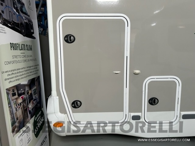 CHAUSSON 724 BASCULANTE AZIENDALE 04/2025 KM 14.40