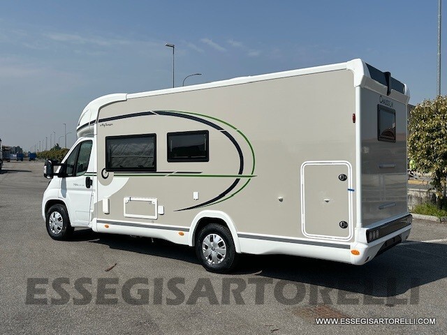 CHAUSSON 724 BASCULANTE AZIENDALE 04/2025 KM 14.40