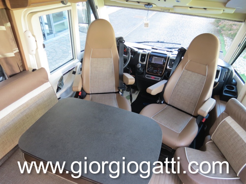 CAMPER MOTORHOME CARTHAGO C-COMPACTLINE 141 LE CON