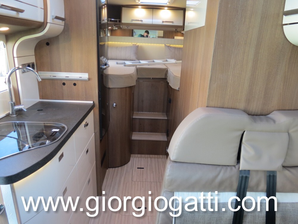 CAMPER MOTORHOME CARTHAGO C-COMPACTLINE 141 LE CON