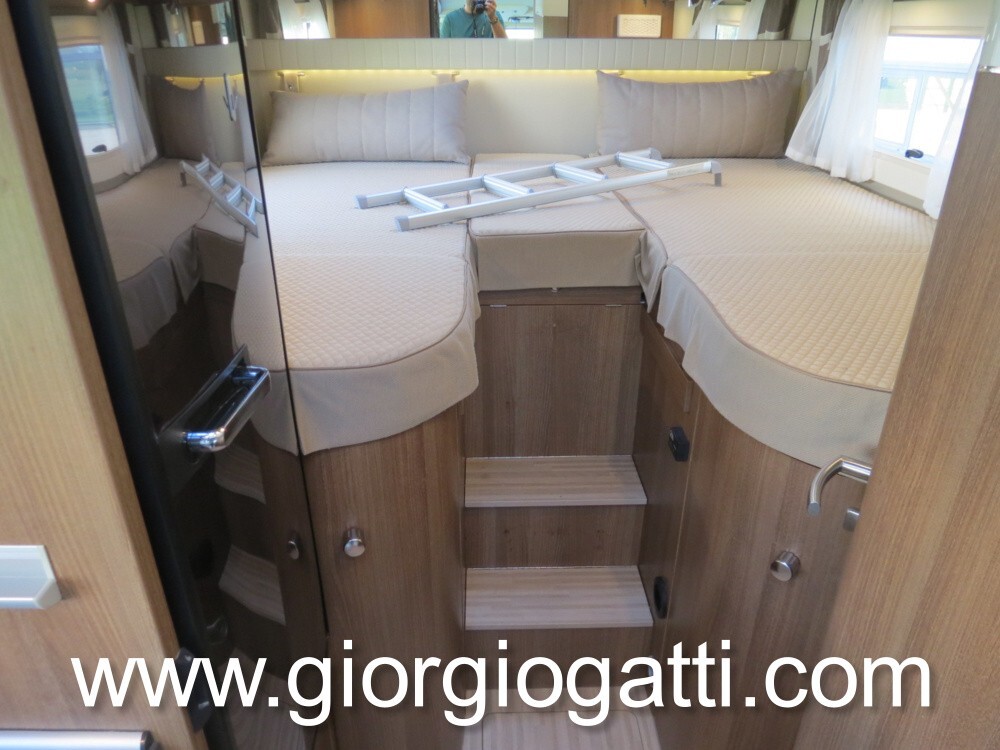 CAMPER MOTORHOME CARTHAGO C-COMPACTLINE 141 LE CON