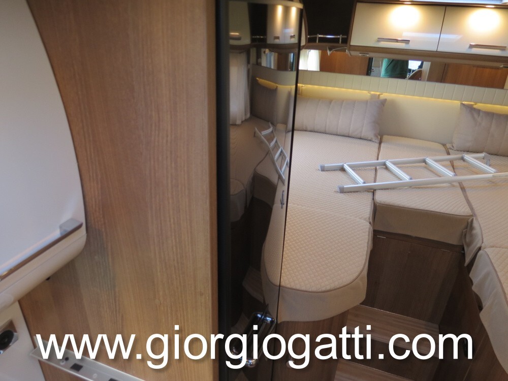 CAMPER MOTORHOME CARTHAGO C-COMPACTLINE 141 LE CON
