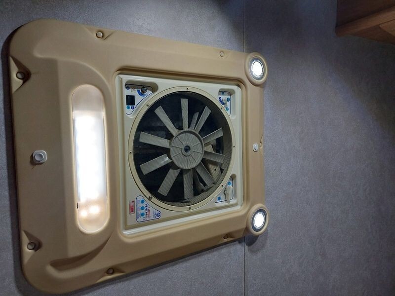 Rimor SUPER BRIG 677TC MANSARDATO