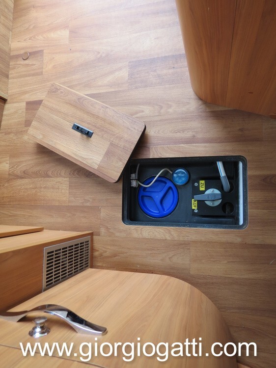 HYMER/ERIBA TRAMP 614 CL