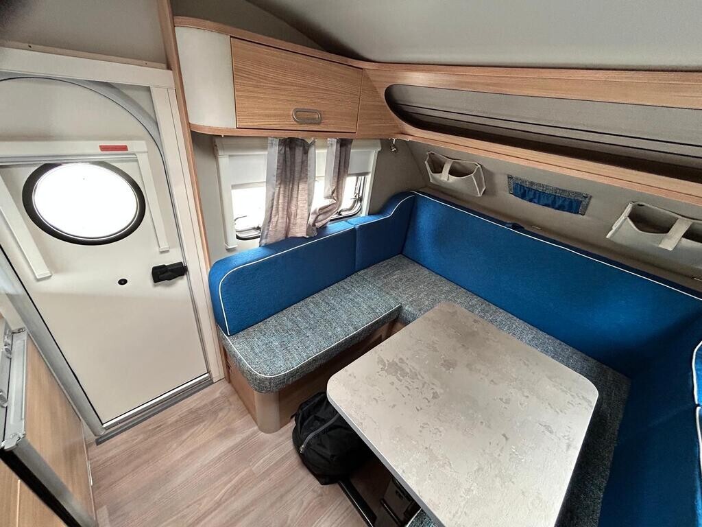 T@b 320 BASIC METROPOLIS