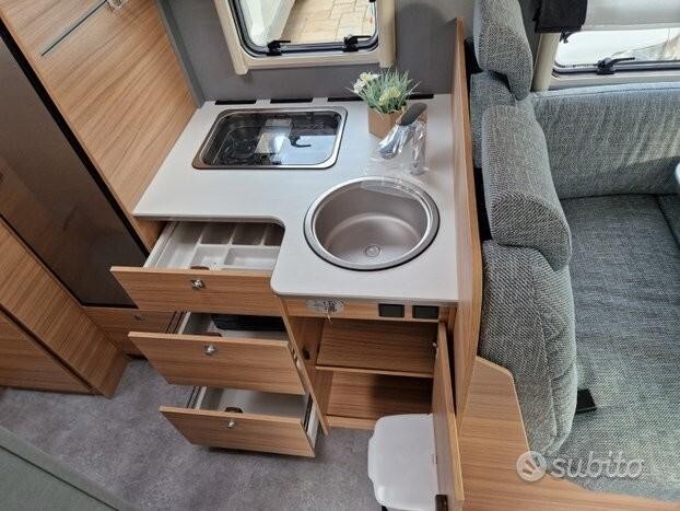 Noleggio camper nuovo 4 posti letto