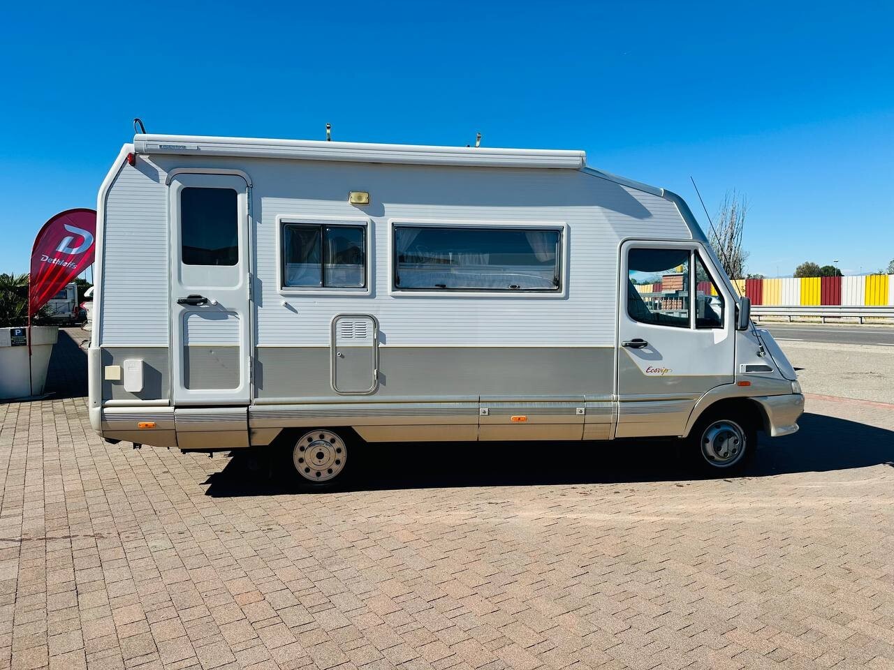 Laika ECOVIP 400I 1999