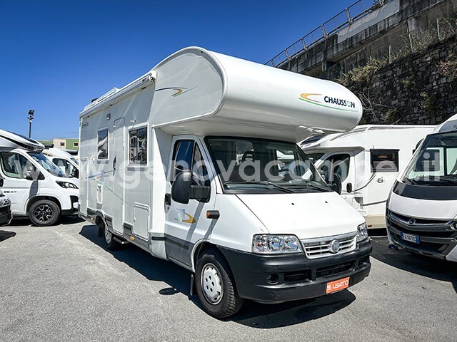 Chausson Welcome 17 Mansardato 6 Posti con Letti a