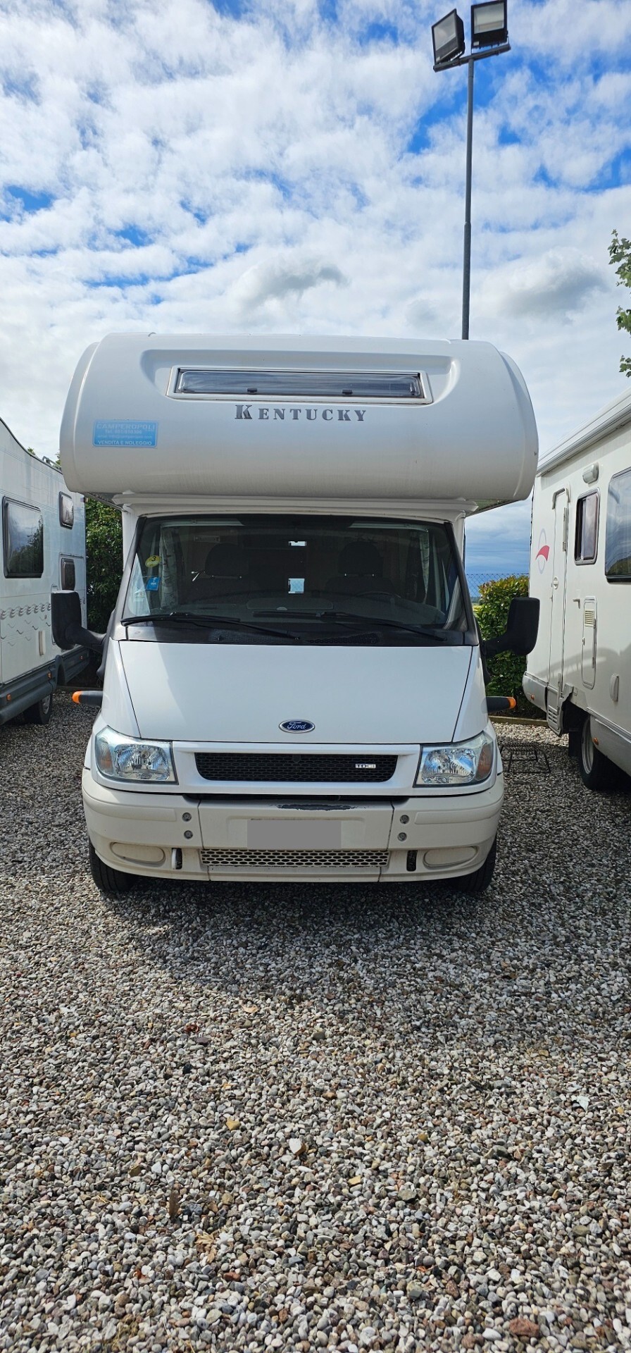 AUTOCARAVAN KENTUCKY ESTRO 6 S