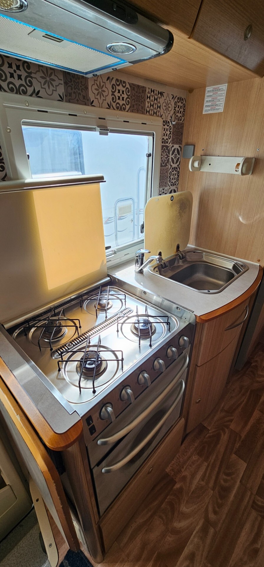 AUTOCARAVAN KENTUCKY ESTRO 6 S