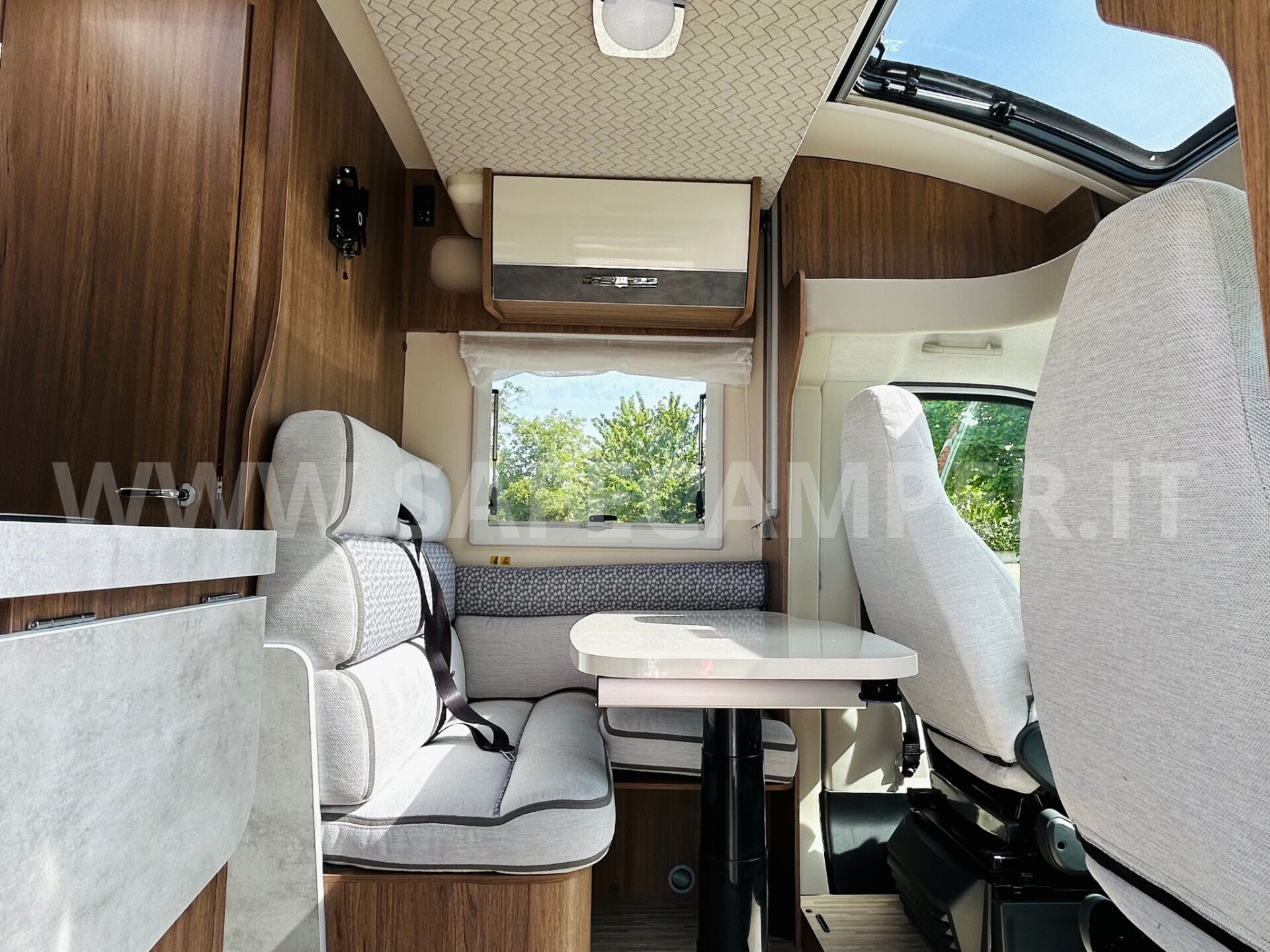 Semintegrale Elnagh baron 531 Usato ex noleggio