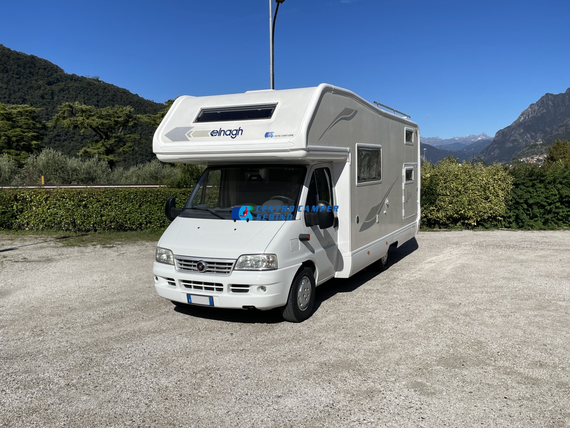 Elnagh Joxy 11 camper mansardato 7 mt doppio tavol