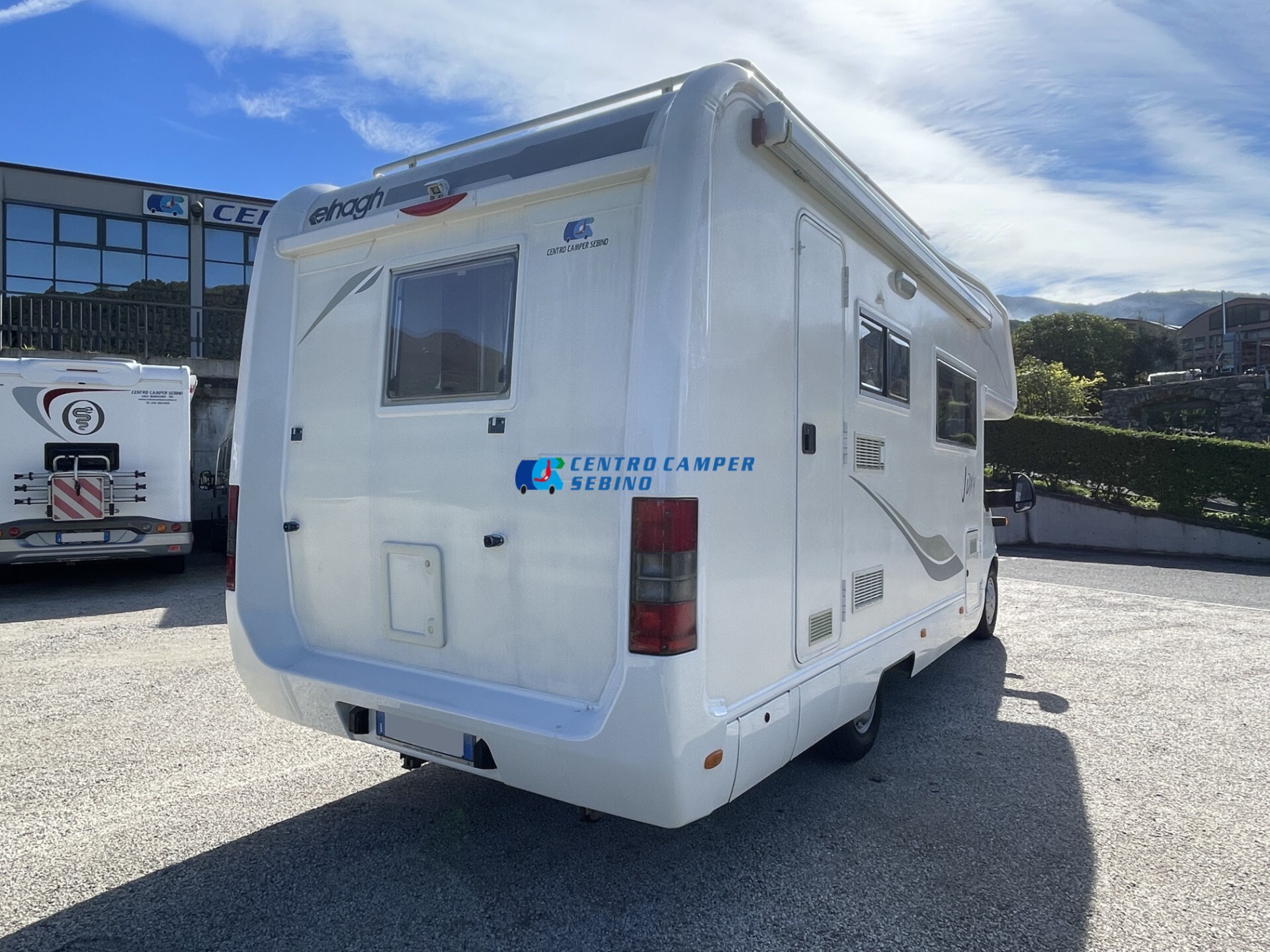 Elnagh Joxy 11 camper mansardato 7 mt doppio tavol