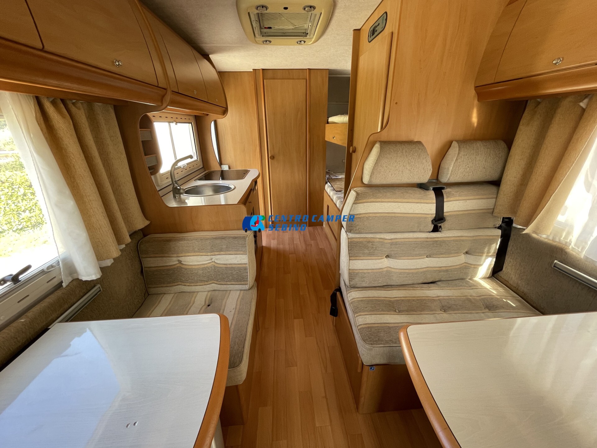 Elnagh Joxy 11 camper mansardato 7 mt doppio tavol