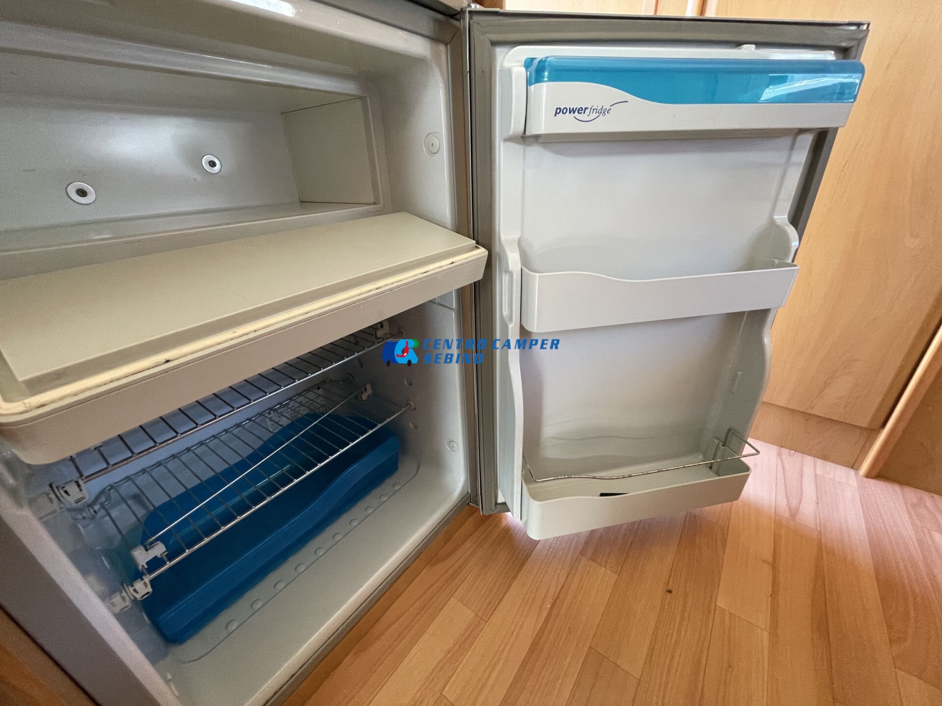 Elnagh Joxy 11 camper mansardato 7 mt doppio tavol