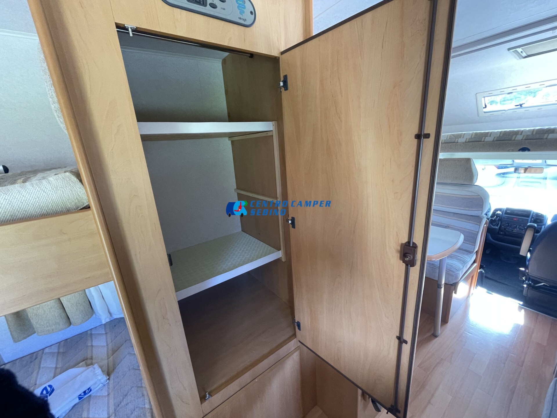 Elnagh Joxy 11 camper mansardato 7 mt doppio tavol