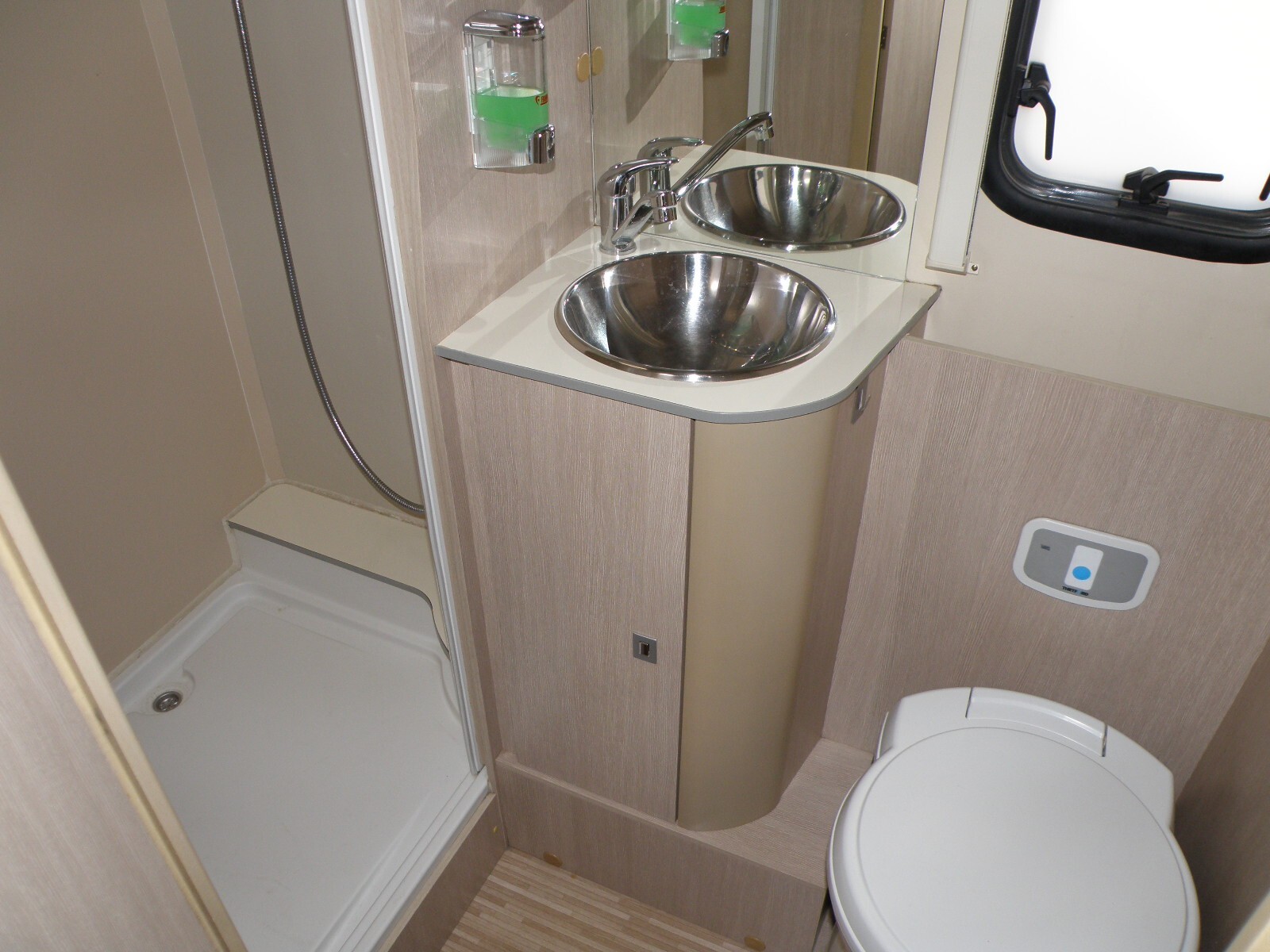 Arca 686GTL MANSARDATO