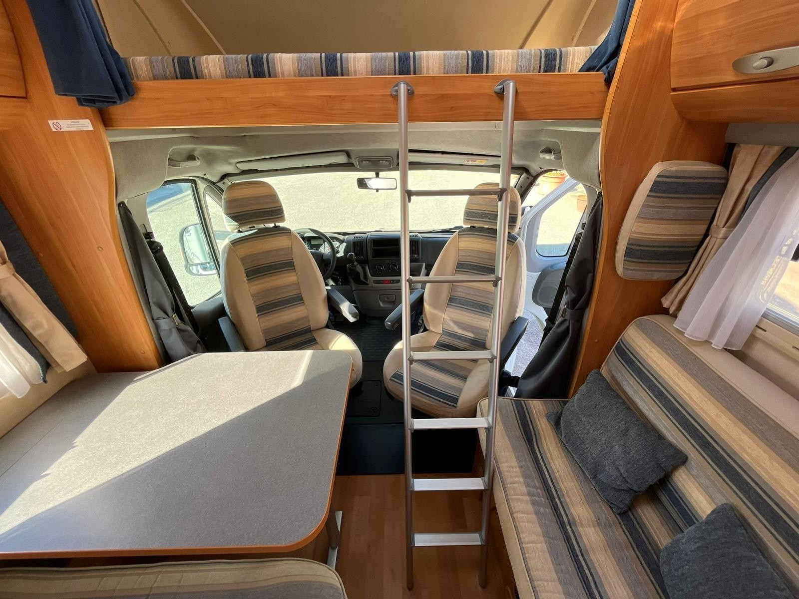 Adria Coral 680 Sk 160 M.jet '2007