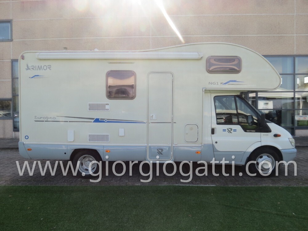 RIMOR EUROPEO NG1 MANSARDATO COMPATTO CON LETTI A 