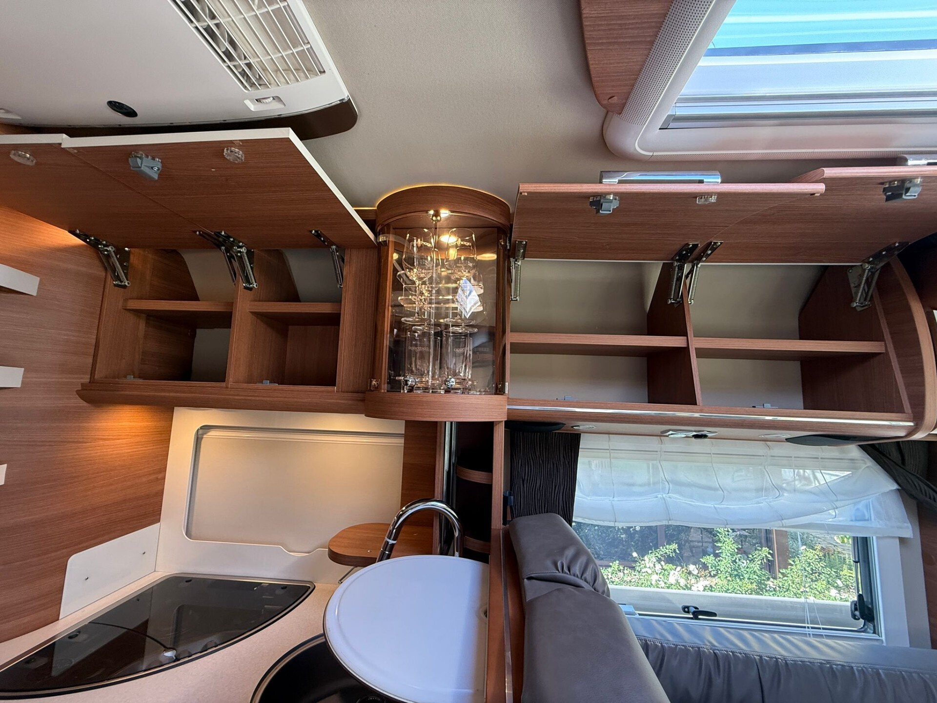 Carthago CHIC C-LINE I 5.9 XL LE MOTORHOME 3 ASSI 