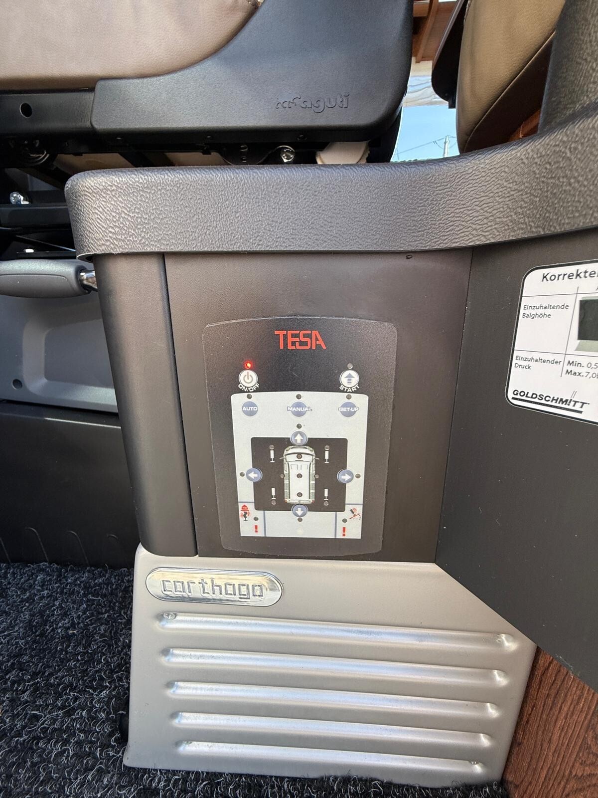 Carthago CHIC C-LINE I 5.9 XL LE MOTORHOME 3 ASSI 